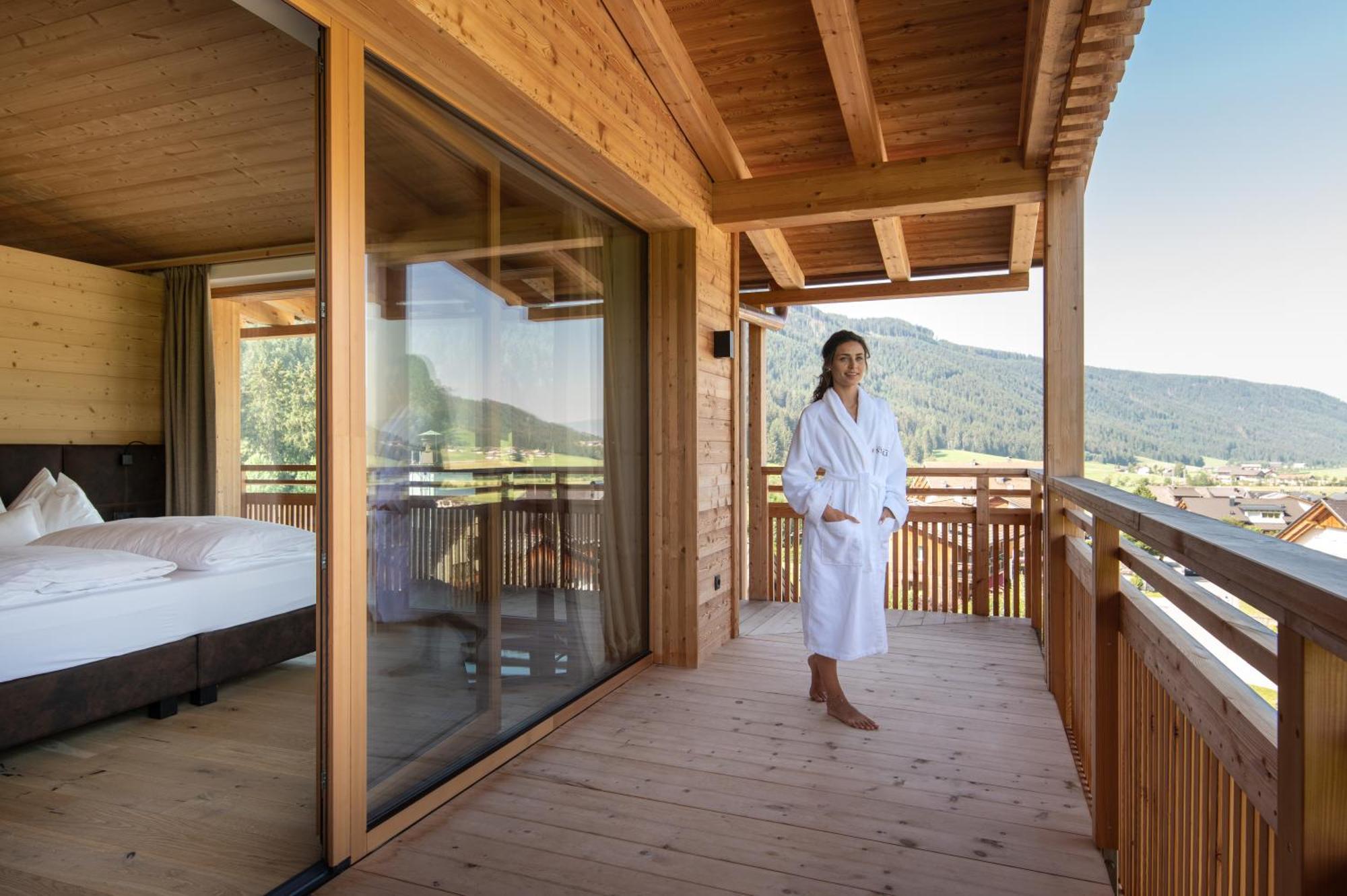 Alpine Nature Hotel Stoll Planca di Sopra Buitenkant foto