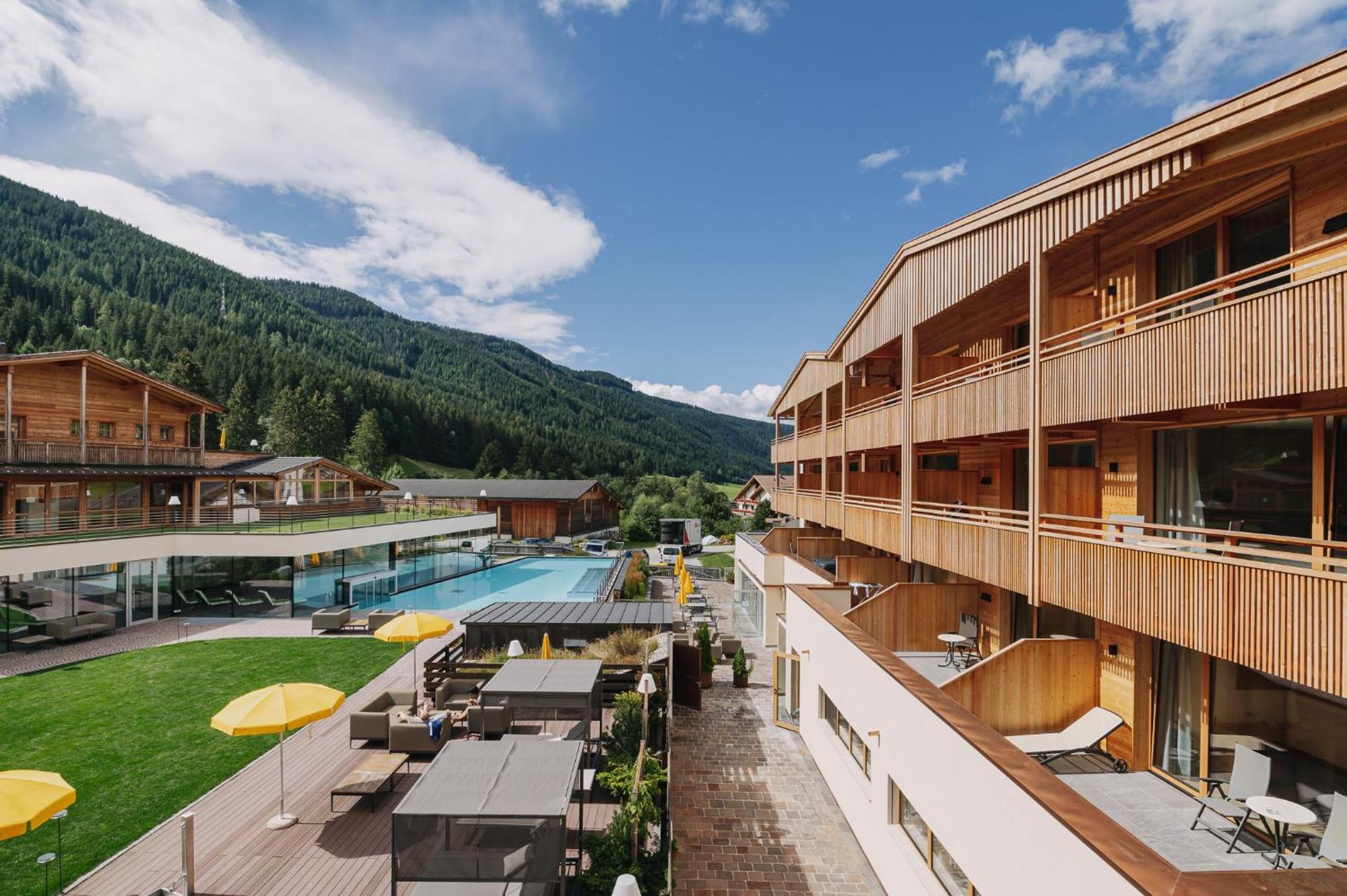 Alpine Nature Hotel Stoll Planca di Sopra Buitenkant foto
